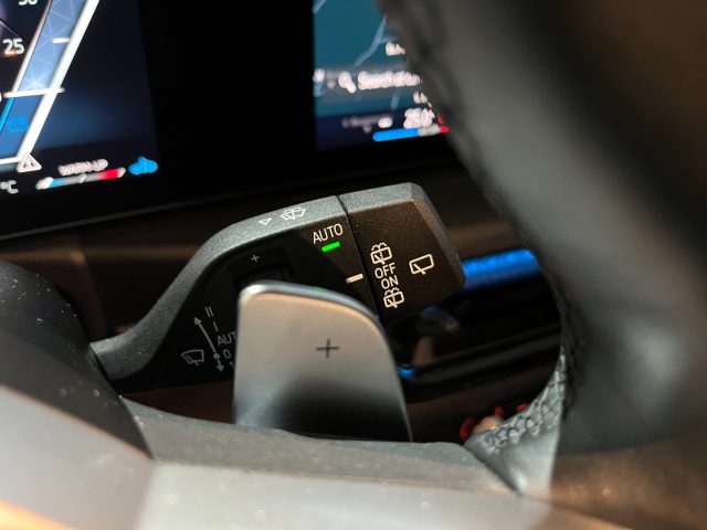 BMW 320 usata, con Sedili riscaldati