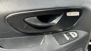 MERCEDES-BENZ Vito usata, con Servosterzo