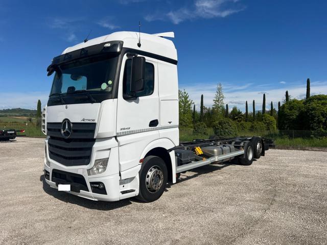 MERCEDES-BENZ usata 0