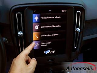 VOLVO XC40 usata, con Autoradio