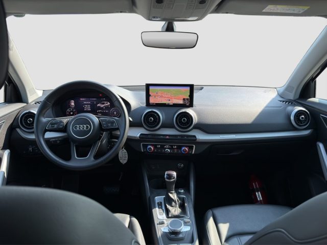 AUDI Q2 usata 11