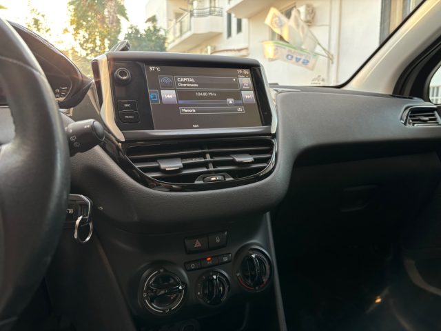 PEUGEOT 208 usata, con Luci diurne