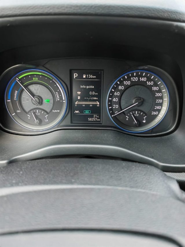 HYUNDAI Kona usata, con ESP