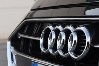 AUDI A4 usata, con Fari LED