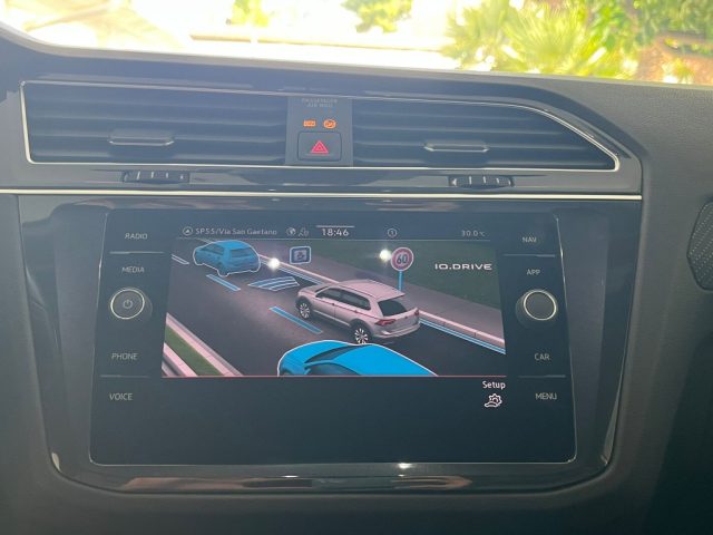 VOLKSWAGEN Tiguan usata, con Bracciolo