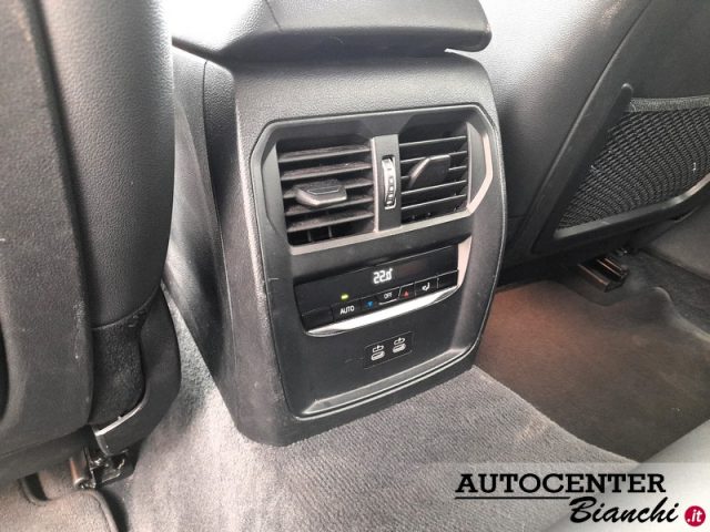 BMW 320 usata, con Volante multifunzione
