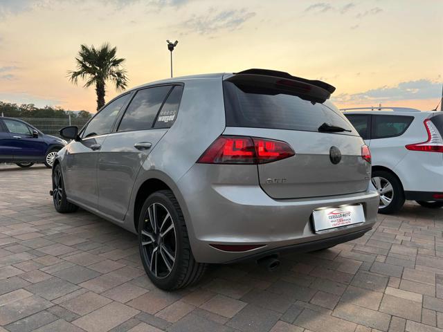 VOLKSWAGEN Golf usata, con Alzacristalli elettrici