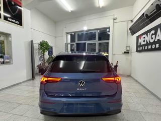 VOLKSWAGEN Golf usata, con Autoradio
