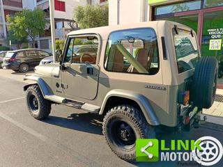 JEEP Wrangler usata, con Gancio traino