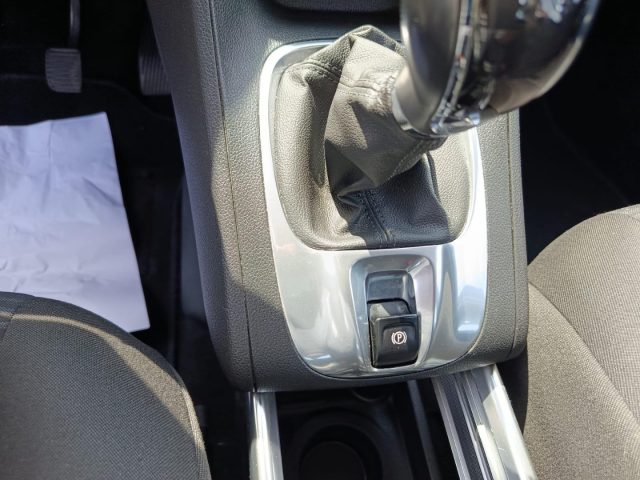 OPEL Meriva usata, con Controllo automatico clima