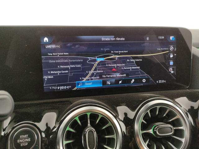 MERCEDES-BENZ GLA 200 usata, con Sedile posteriore sdoppiato