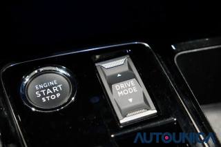 PEUGEOT 3008 usata, con Sensori di parcheggio anteriori