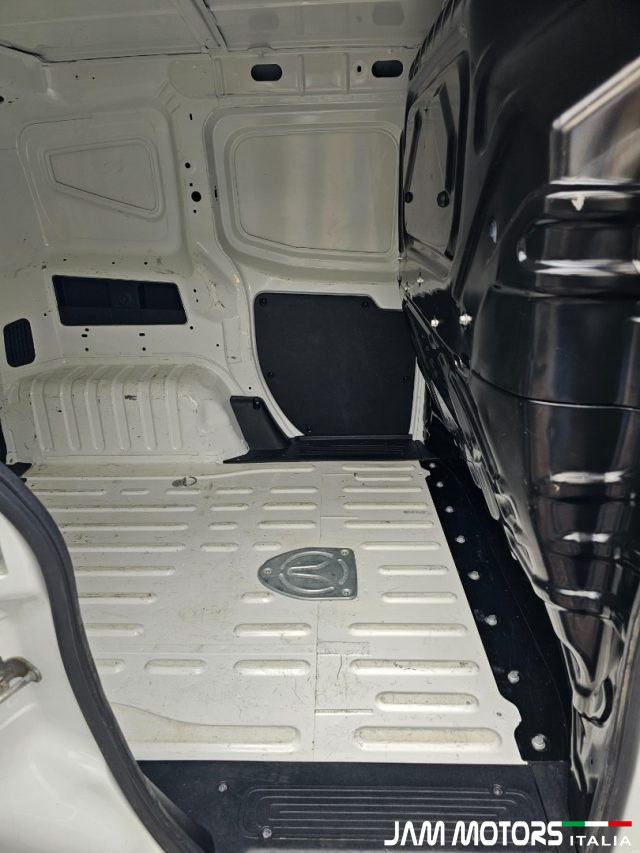 FIAT Fiorino usata 14