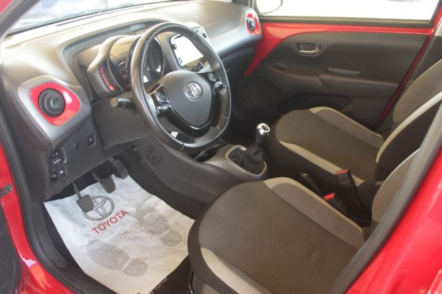 TOYOTA Aygo usata, con Bluetooth