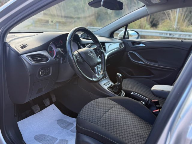 OPEL Astra usata, con ESP