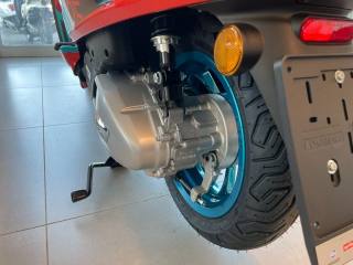 VESPA Primavera 125 usata 13