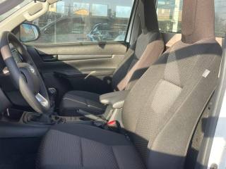 TOYOTA Hilux usata 6
