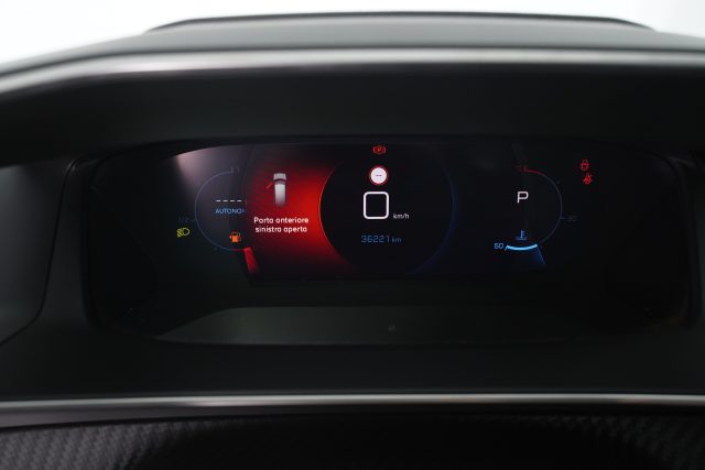 PEUGEOT 2008 usata 9