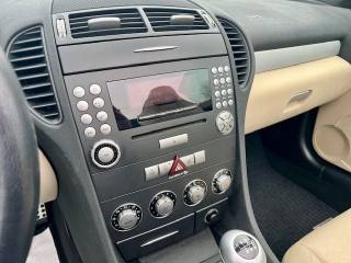 MERCEDES-BENZ SLK 200 usata, con Fendinebbia