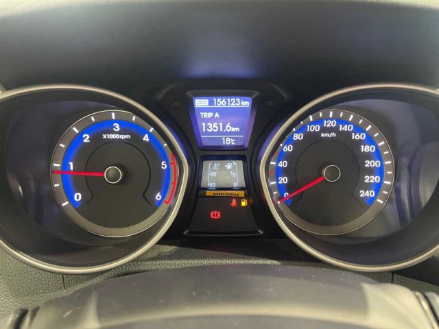 HYUNDAI i30 usata 27