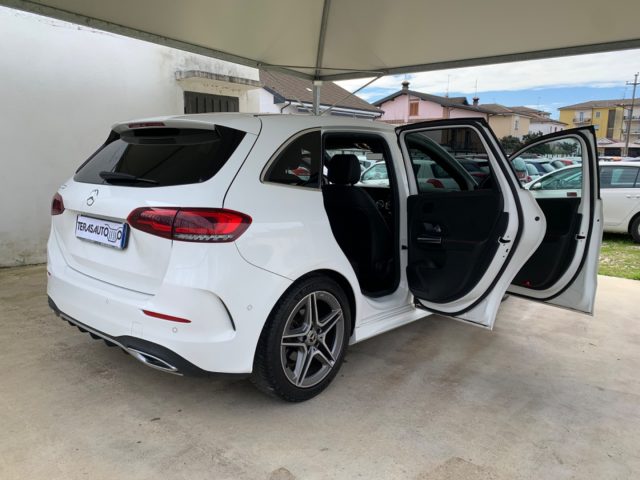MERCEDES-BENZ B 180 usata, con Sistema di navigazione