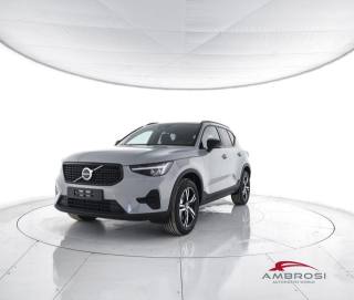 VOLVO XC40 B3 Mild hybrid Benzina Plus Dark