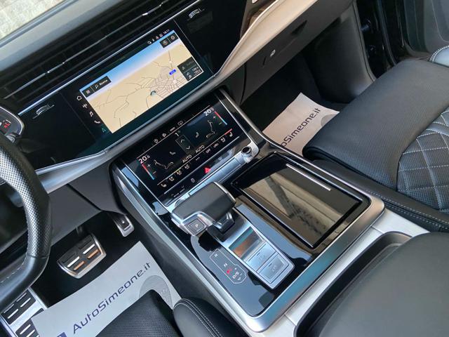 AUDI Q8 usata, con Volante in pelle