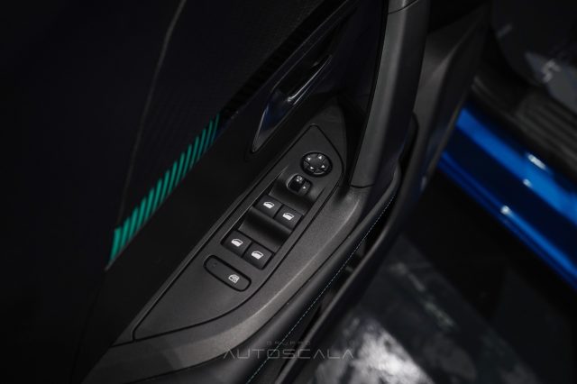 PEUGEOT 2008 usata, con Climatizzatore