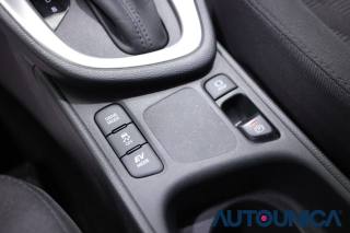 TOYOTA Yaris usata, con Specchietti laterali elettrici