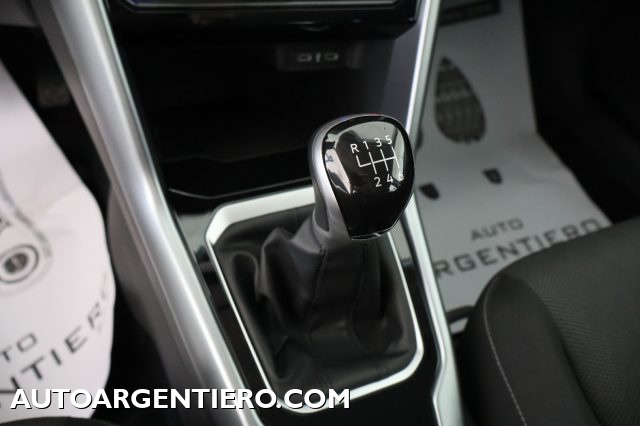 VOLKSWAGEN T-Roc usata, con Controllo automatico clima