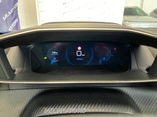 PEUGEOT 2008 usata, con Sensori di parcheggio posteriori