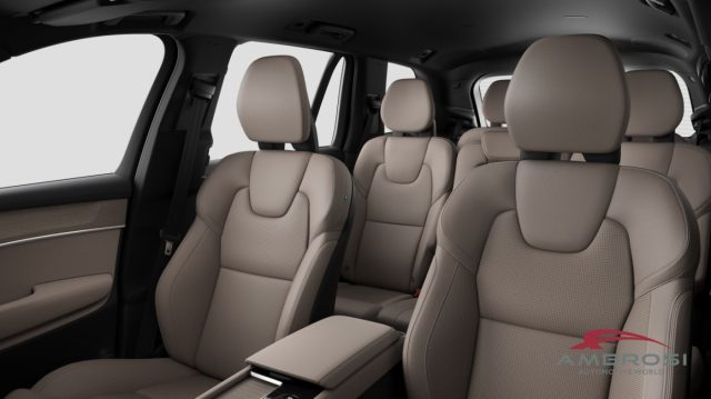 VOLVO XC90 usata 10