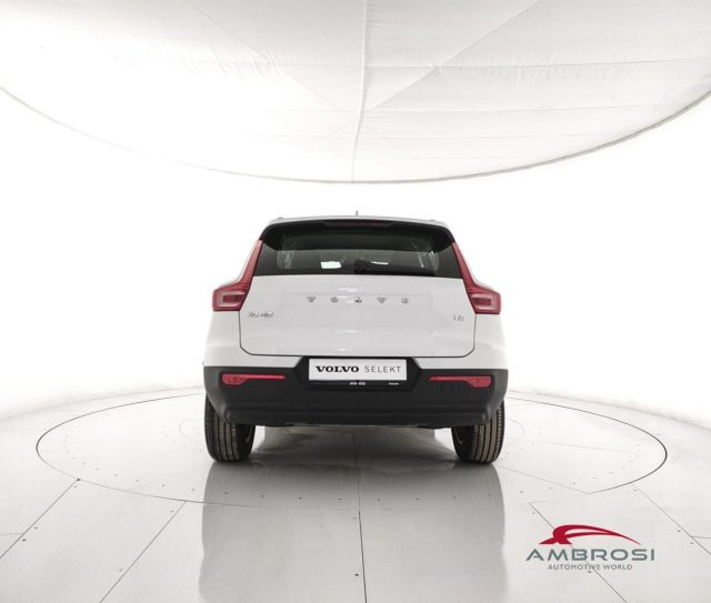 VOLVO XC40 usata 5