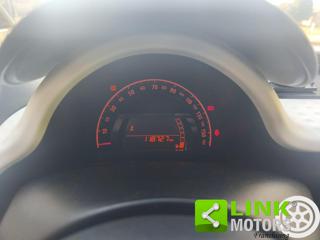 RENAULT Twingo usata 12