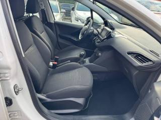 PEUGEOT 208 usata, con ESP