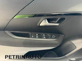 PEUGEOT 208 usata, con Sedile posteriore sdoppiato