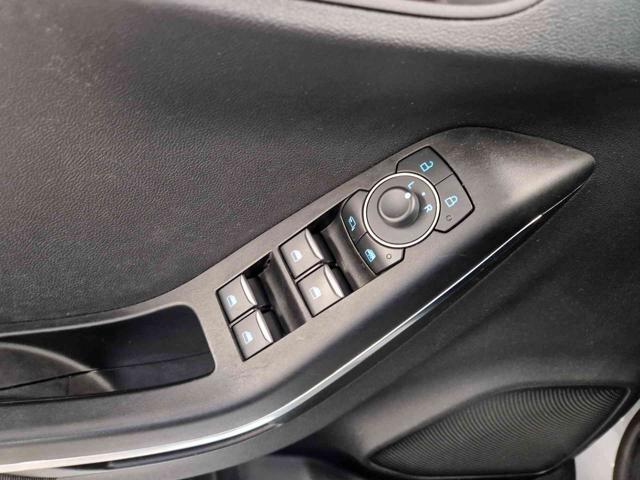 FORD Puma usata, con Lettore CD