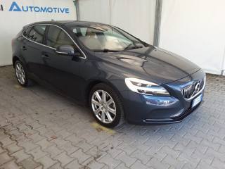 VOLVO V40 usata, con Airbag