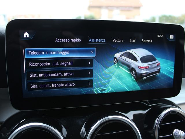 MERCEDES-BENZ GLC 220 usata, con Fari LED