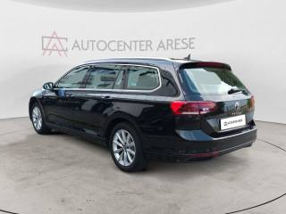 VOLKSWAGEN Passat Variant usata, con Alzacristalli elettrici