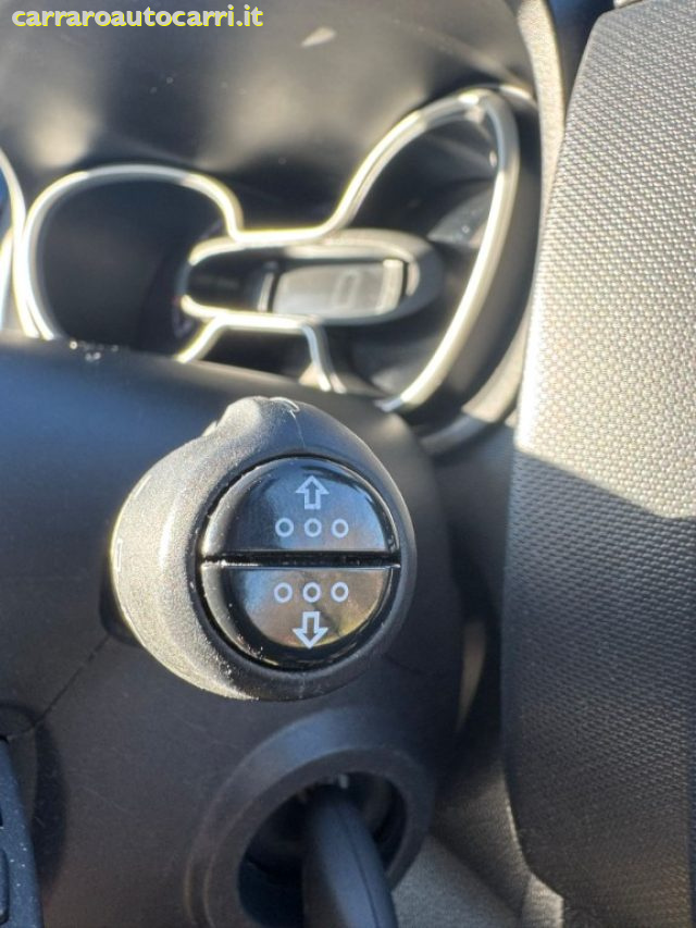 OPEL Vivaro usata, con Volante multifunzione