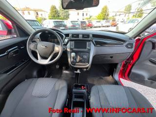 MAHINDRA KUV100 usata, con Park Distance Control