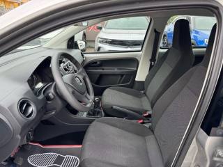 VOLKSWAGEN up! usata, con Boardcomputer