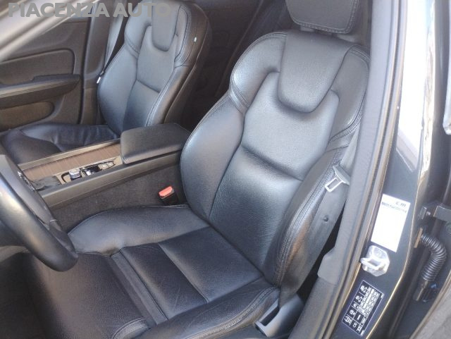 VOLVO V60 Cross Country usata, con Boardcomputer