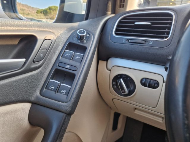 VOLKSWAGEN Golf usata, con ESP