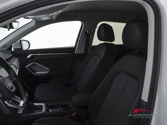 AUDI Q3 usata 8