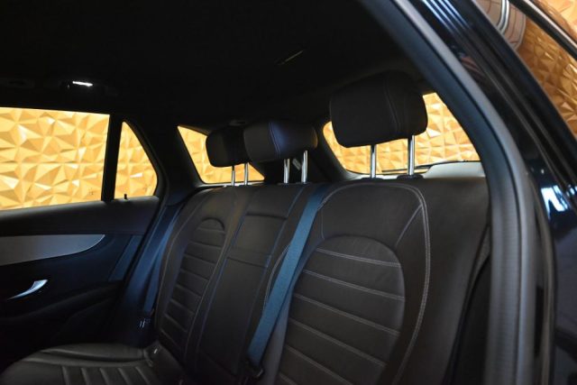 MERCEDES-BENZ GLC 220 usata 220