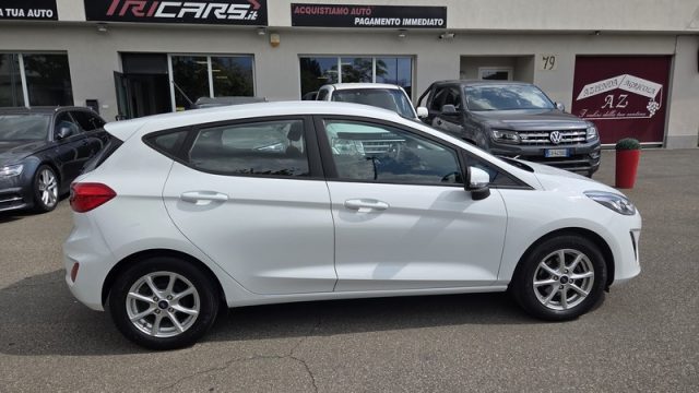 FORD Fiesta usata, con Autoradio