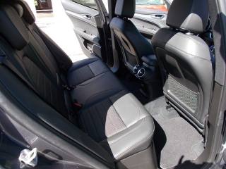 ALFA ROMEO Stelvio usata, con Controllo automatico clima