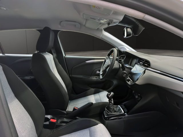 OPEL Corsa usata, con Sedile posteriore sdoppiato